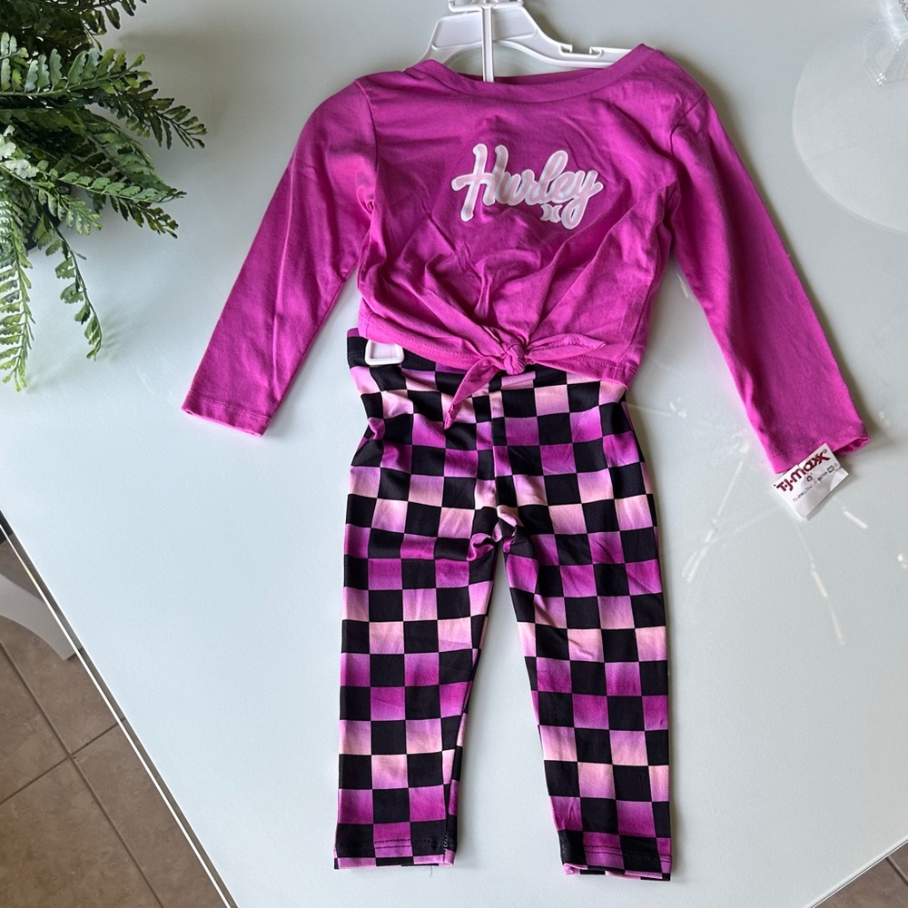 Hurley Fuchsia Top and Checkered Leggings Set
